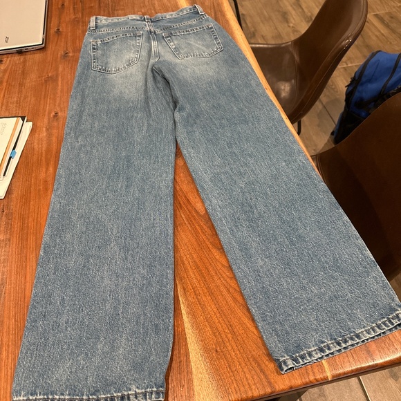 Uniqlo Wide Straight jeans in Short length - Picture 4 of 4